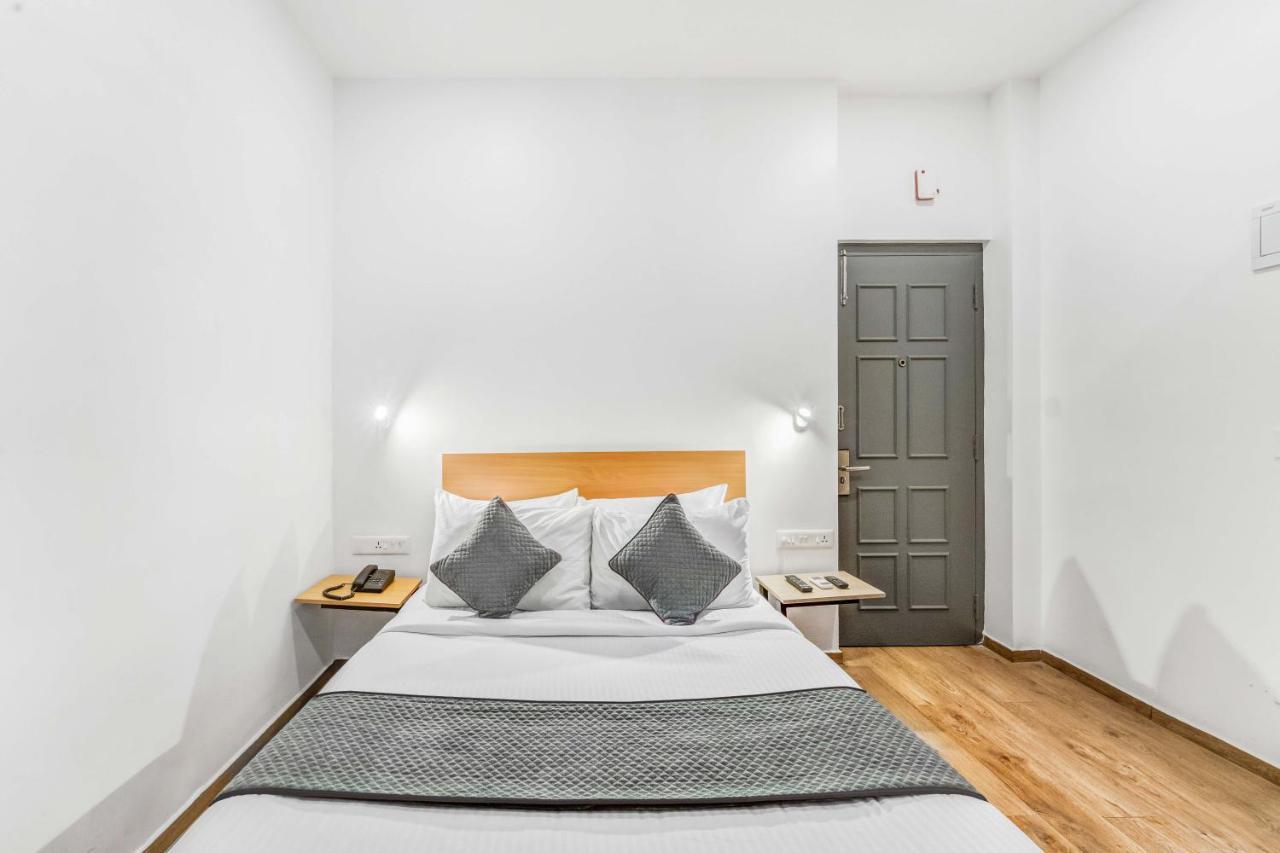Rohaan Inn - Upar Hotels Ashok Nagar شيناي المظهر الخارجي الصورة